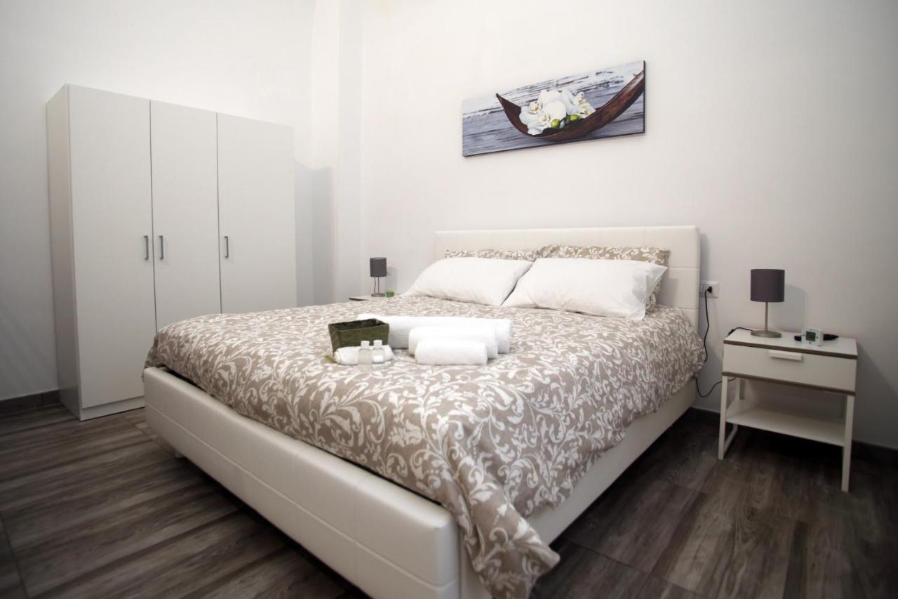 Apartamento Abbevescia Bari Exterior foto